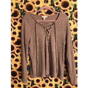 Long sleeve & cleavage